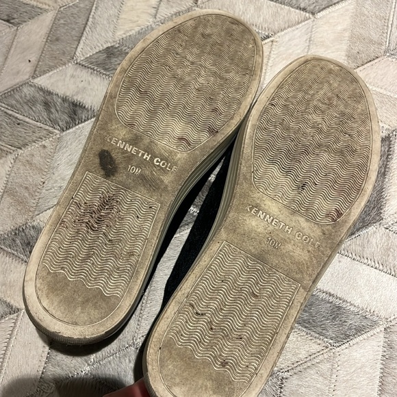 Velvet Platform Sneakers, size 10 - Picture 4 of 5